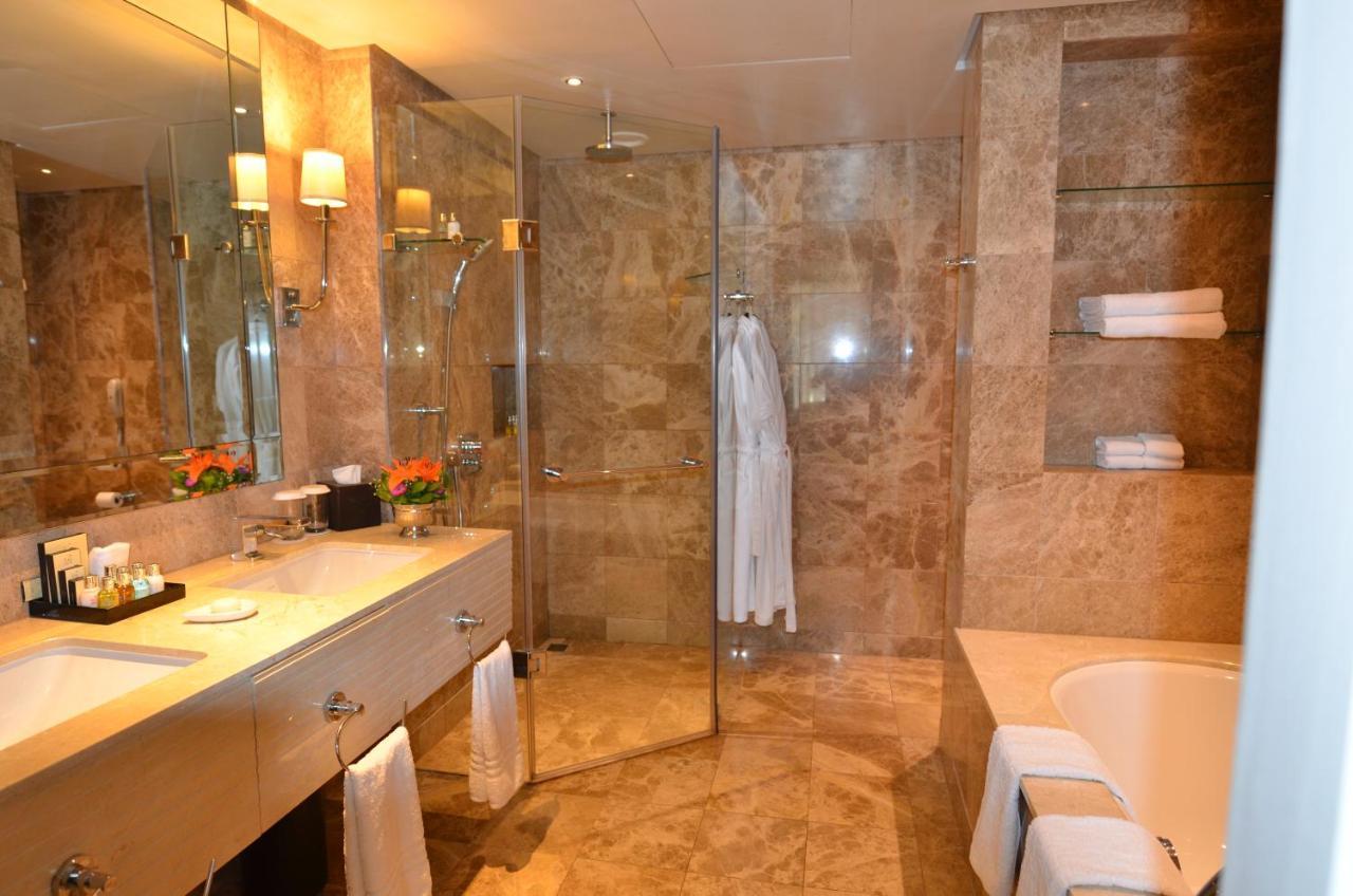Taj Luxury