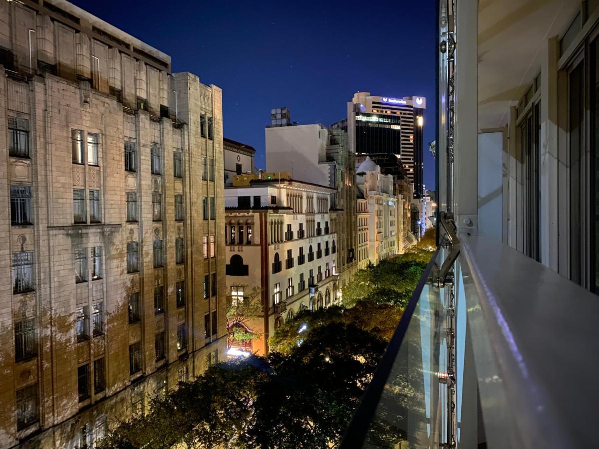 Taj Luxury Hotel Cape Town