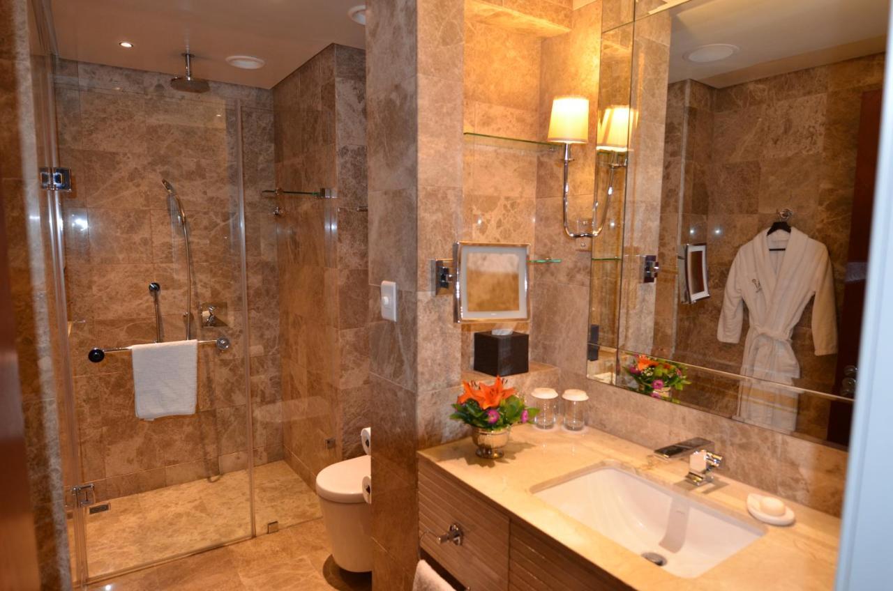 Taj Luxury Hotel 5*