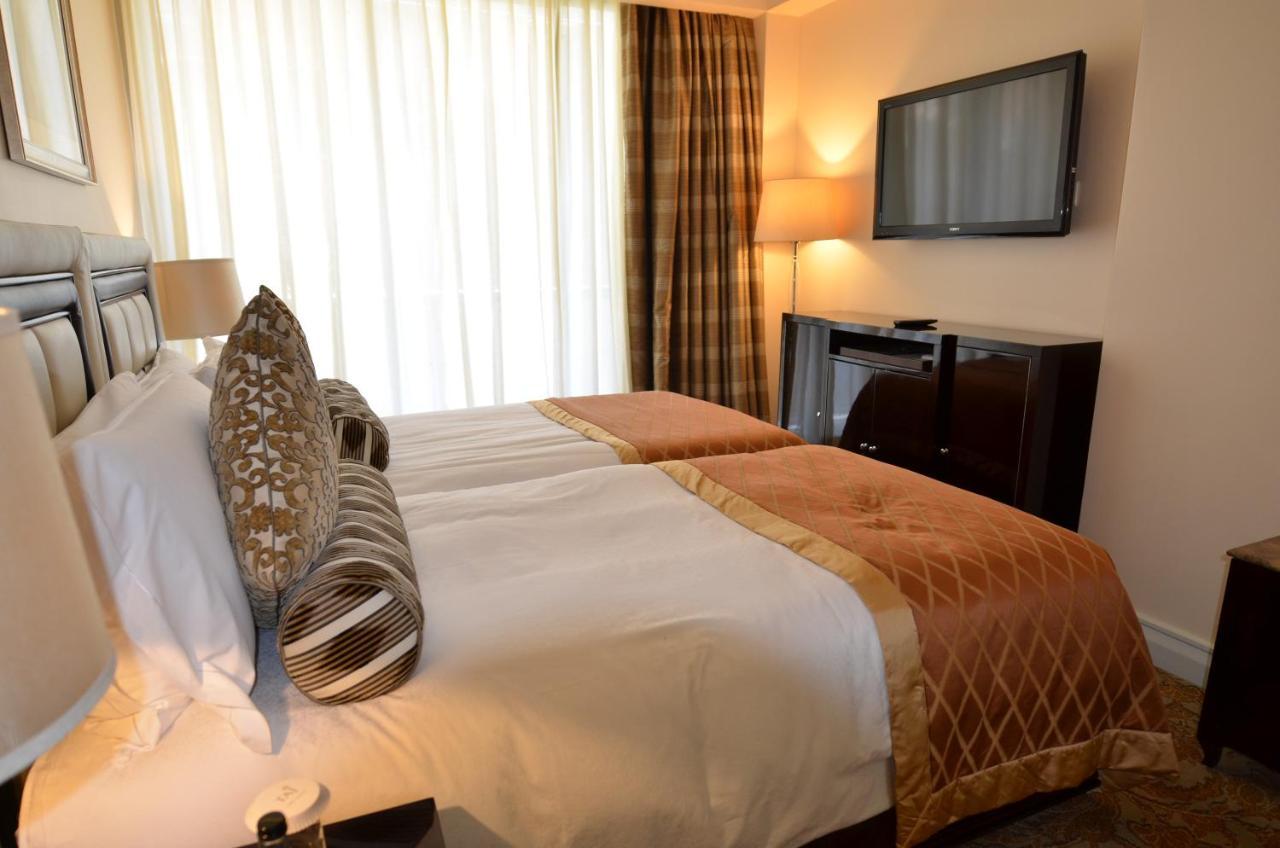 Taj Luxury 5*